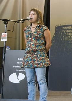 Ainhoa Agirreazaldegi