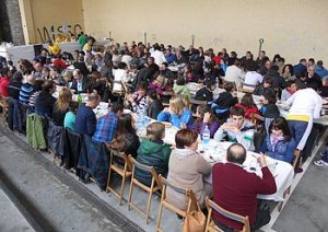 Arraguako jaietan iaz egindako bazkaria