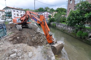 Eskollera eta gero egingo dute bidegorria
