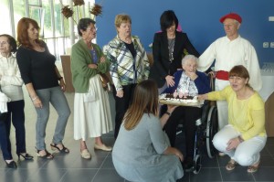 Mañoli Garmendiak 100 urte