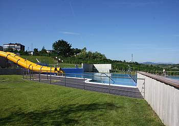 kaputxinoetako igerileku berria