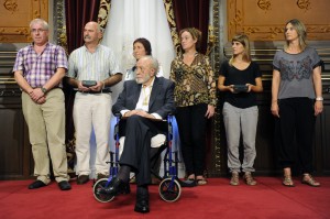 Basterretxea, beste omenduekin