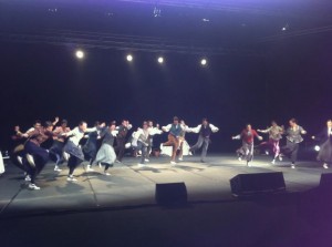 'Ainarak' ikuskizunaren irudi bat