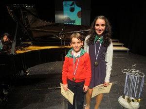 Markos Altuna eta Amaia Cortes bukaerako kontzerturako hautatuak zian ziren