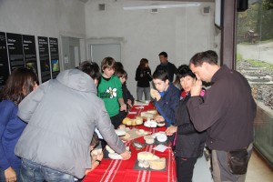 Iazko gazta dastaketa