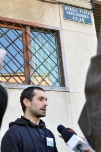 Mitxelenak Martxoaren 8a kalean egin zituen adierazpenak