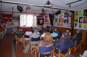 'Testigos de un tiempo maldito' dokumentala eman zuten atzo Mikelazulon