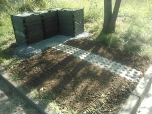 Auzokonposta egiten ari dira Arragua auzoan