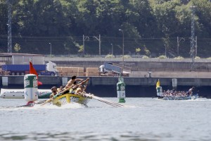 Iazko San Pedroko estropadaren irudia