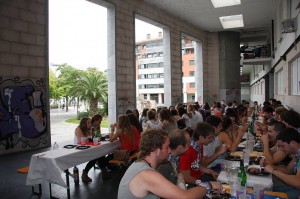 Gazte Eguneko bazkaria