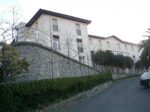 Petra Lekuona adinekoen egoitzaren ataria