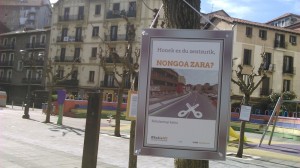 BadiaGU kanpainaren barruan, mugen auziri buruzko erakusketa dago Antxon