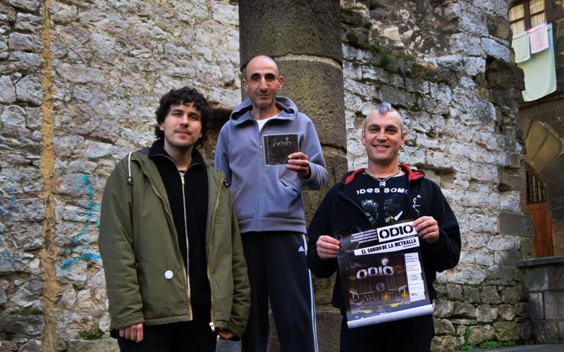 Odio taldeko Mikel, Pikotas eta Ion