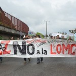 Lomceren kontra atera dira irakasleak