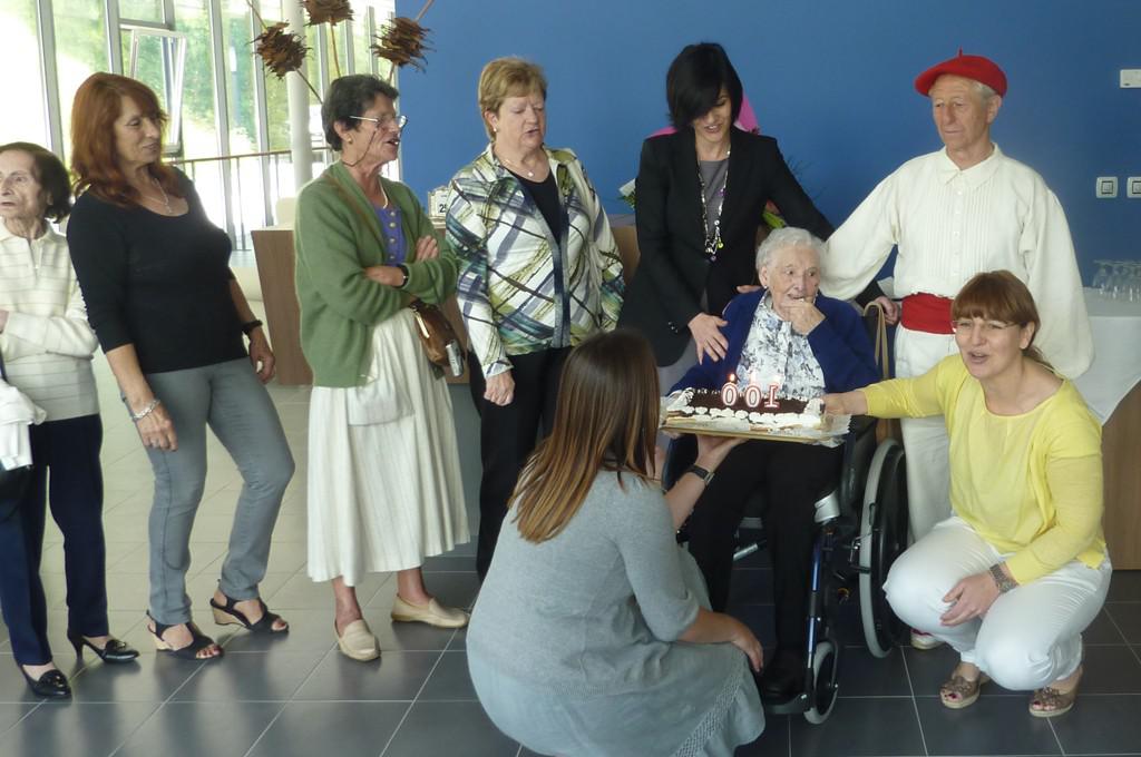 Mañoli Garmendiak 100 urte