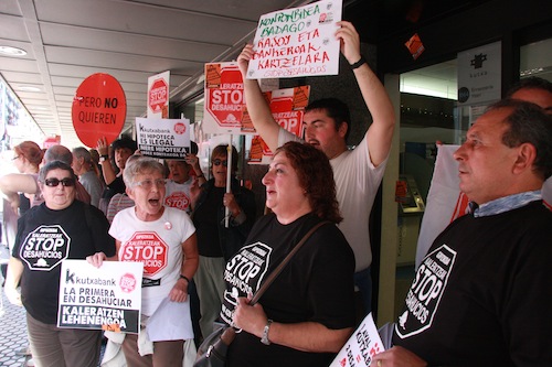 Juana Loro-Kaleratzea