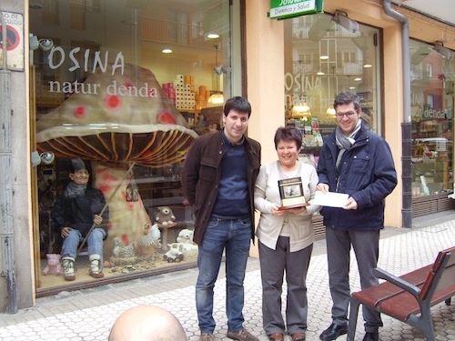 Osina erakusleiho onenaren saria