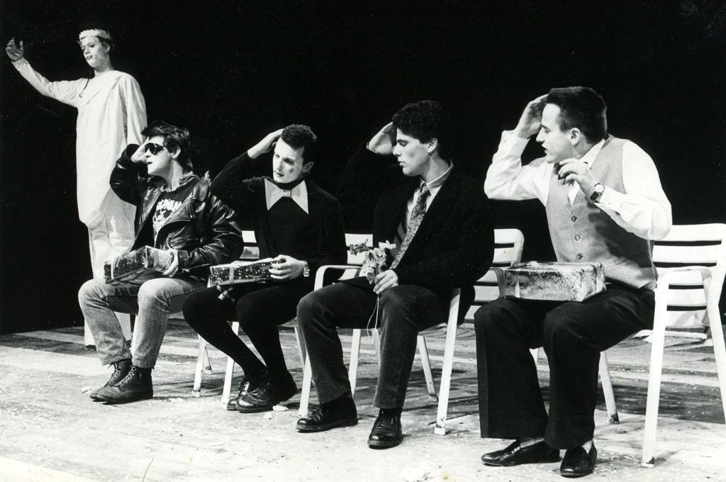 Hondarribiko olinpiadak. Parodia