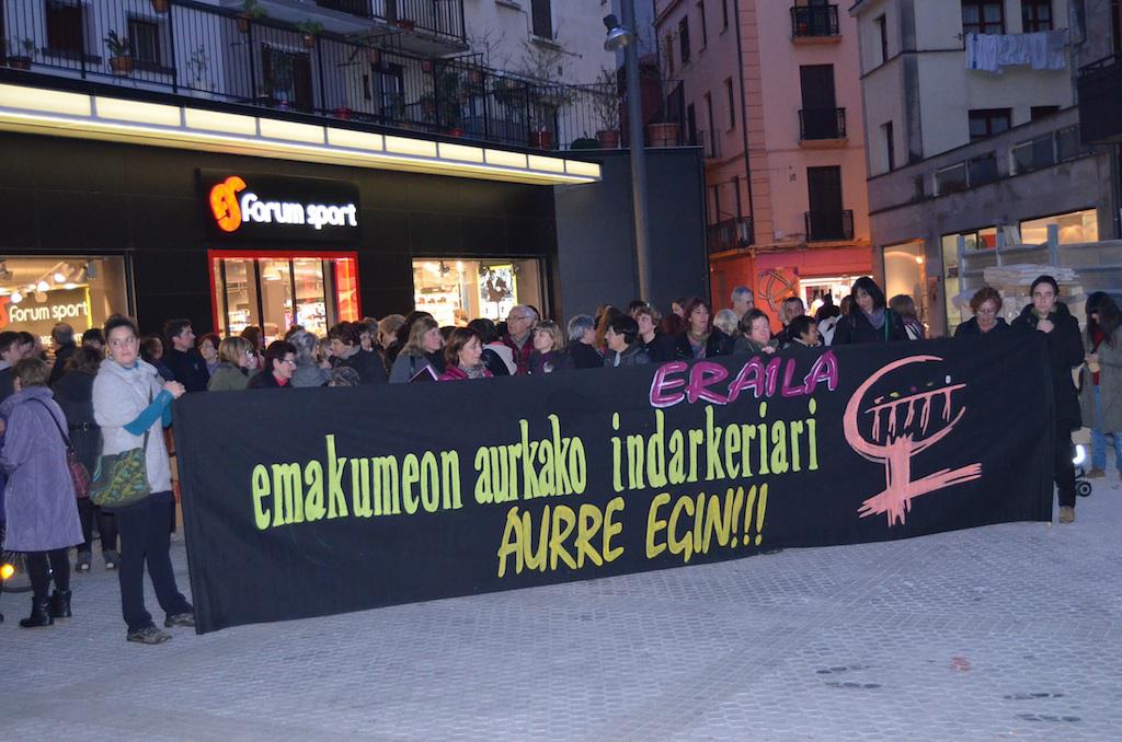 Andina Pereiraren hilketa gaitzesteko elkarretaratzea