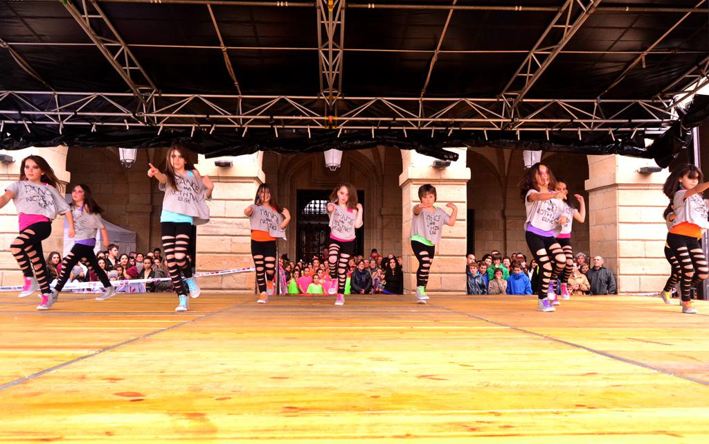 Dantzaren Nazioarteko Eguna 2014