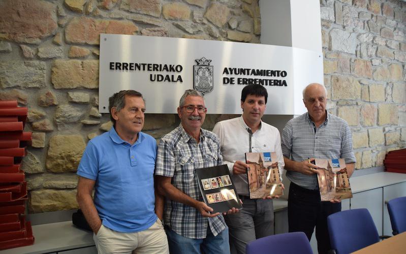 Jimenez de Aberasturi, Arenzana, Mendoza eta Lakunda aldizkariaren aurkezpenean.