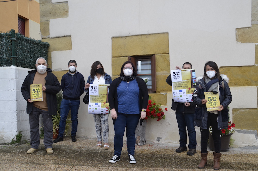 Agustinetako Auzo Elkarteko egungo kideak.