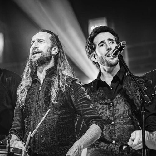 KALAKAN ETA BERCAITS ANAIAK EMANALDIRAKO SARRERA BIKOITZ BAT